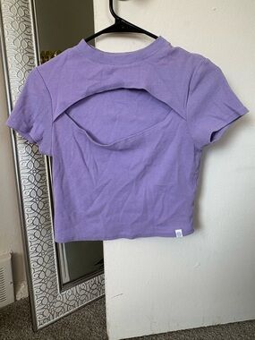 Lilac Ribbed Cutout Crop Top - Women’s Short Sleeve